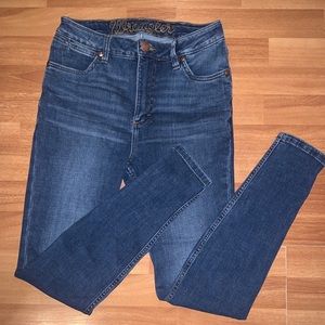 Wrangler High Waisted Skinny Jeans
